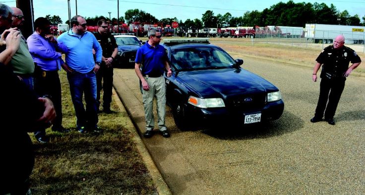 StarChase demos pursuit technology for Marshall, Waskom police departments