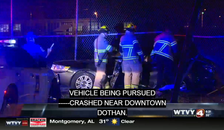 Dothan high-speed chase leads to Sunday night wreck